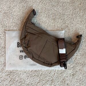 Brixley Crescent Bag Mocha
